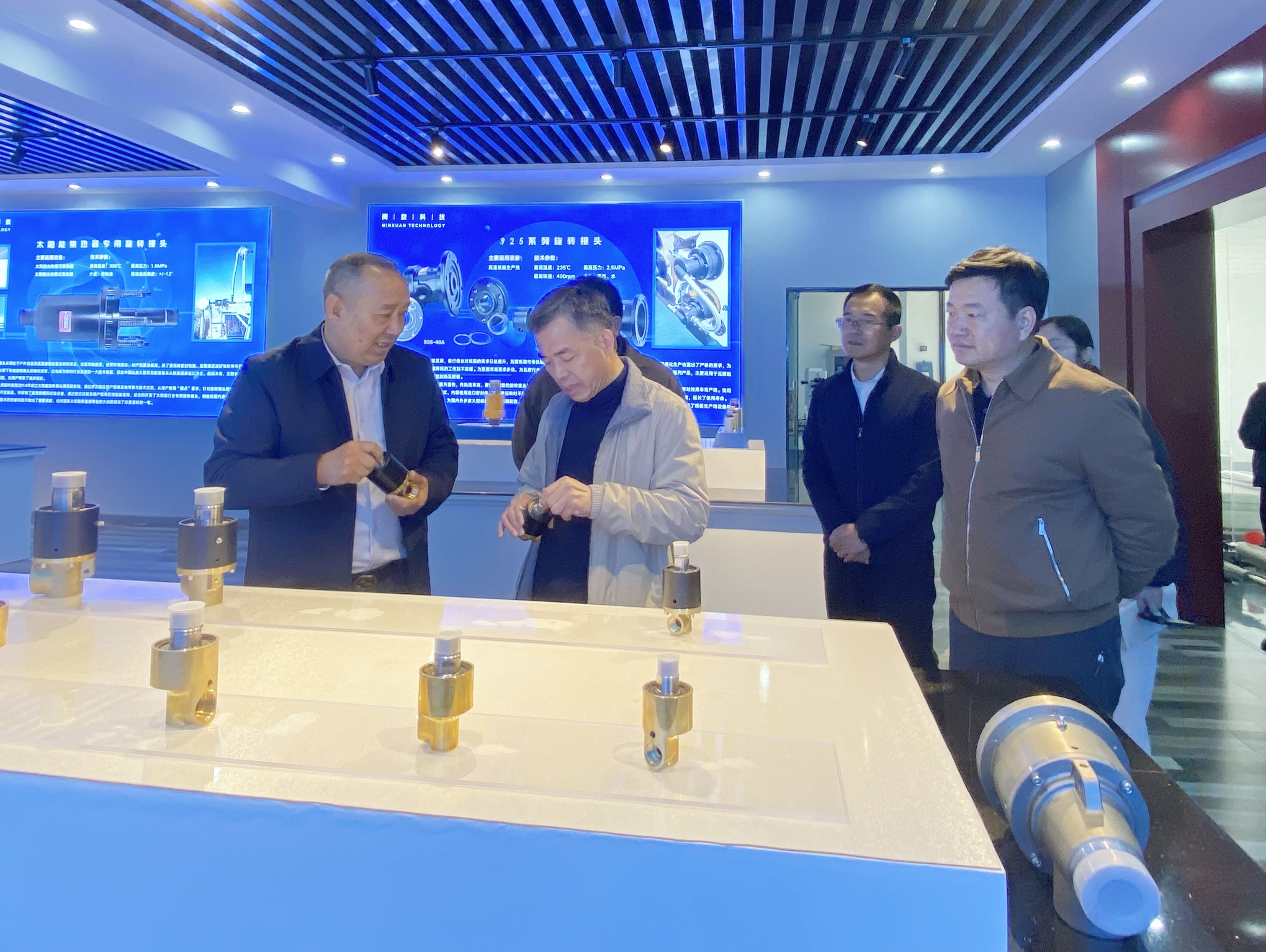 ��ٲ���(�й���)���޹�˾����